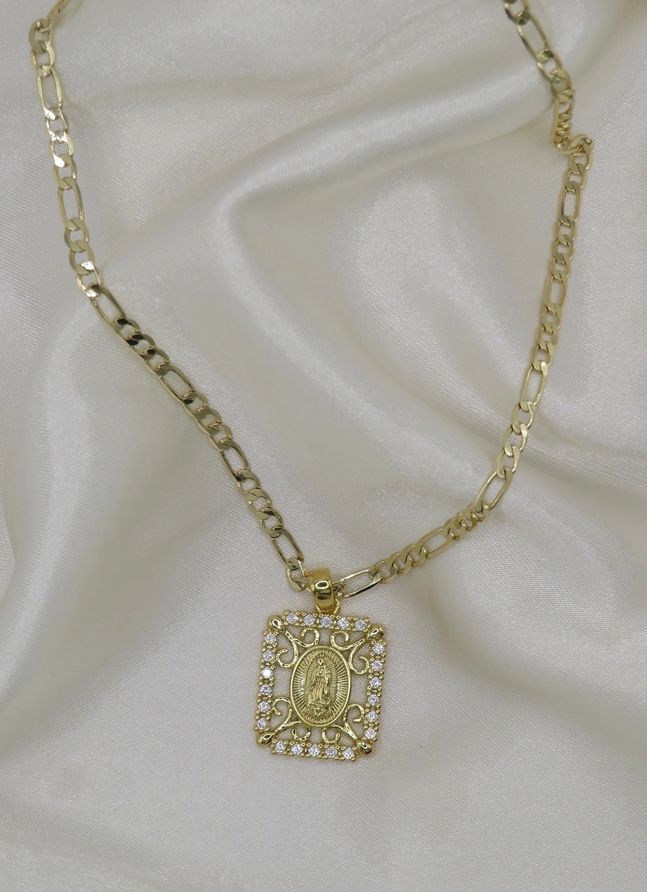 Divine Frame Necklace