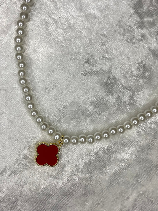 CLV pearl necklace